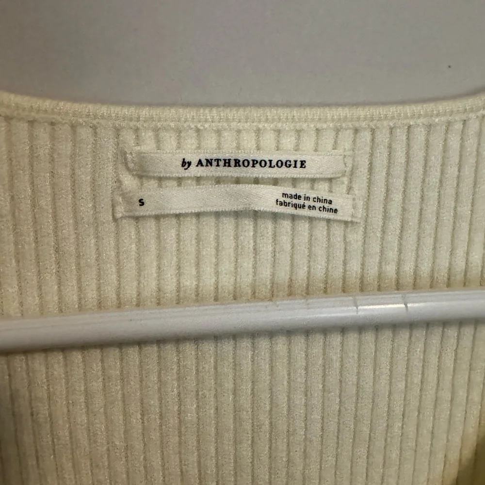 Anthropologie Puff-Sleeve Top Size Small Long Sleeve Ivory Classy Business